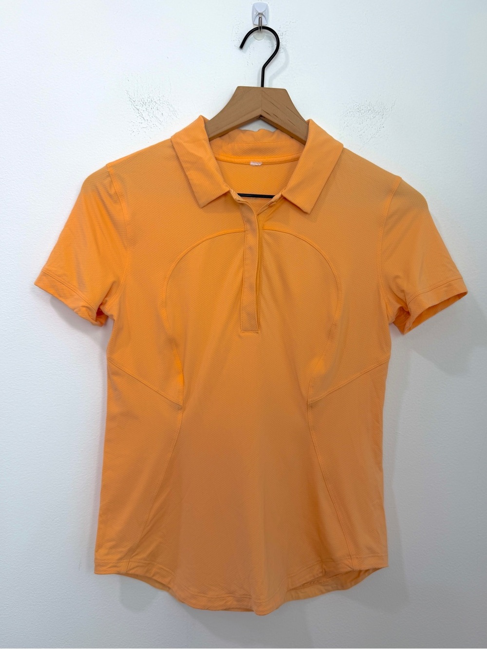Lululemon Quick-Dry Short-Sleeve Polo Shirt
Summer Glow